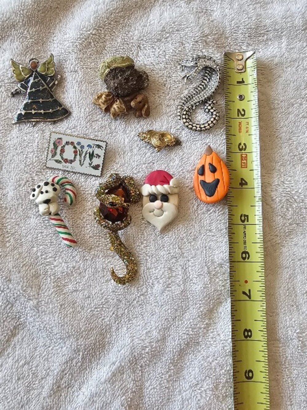 LOT Bundle of Brooch Brooches Fashion Pins Jewelry, 2 need repair